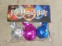 Big Magic Balls, drei große Cracklingbälle